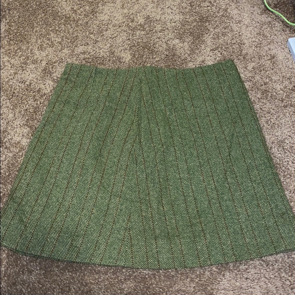 Green Skirt! Small Orange Stripes!